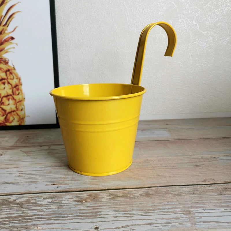 Metal singel HangingI Pot