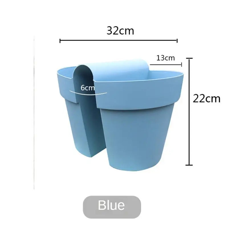 Double-sided hanging planter