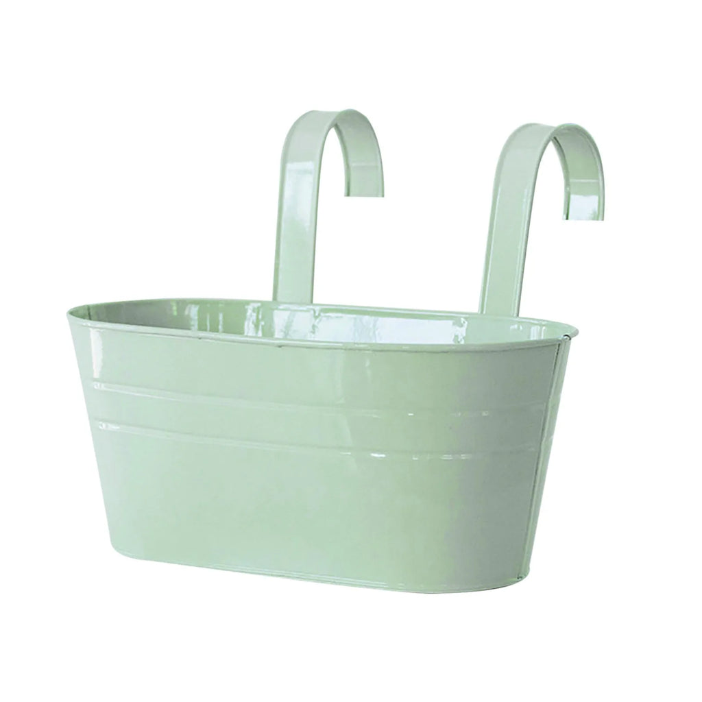Classic oval pot for balcony/window