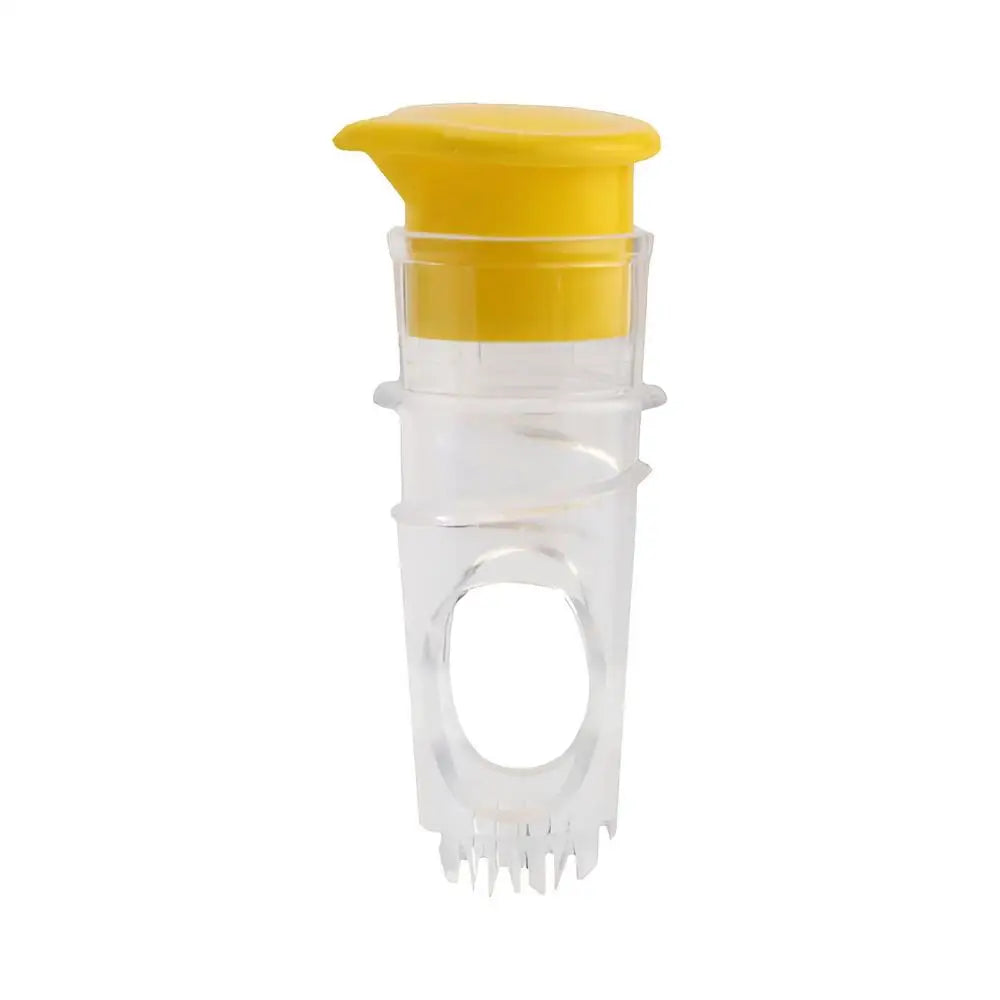 Manual lemon squeezer with a special patented design