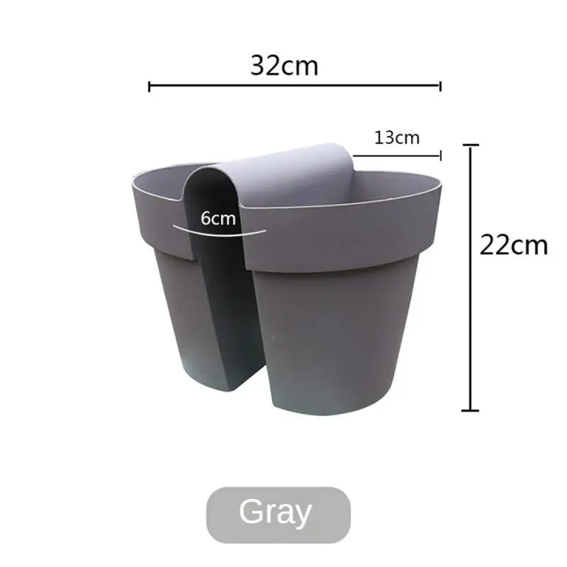 Double-sided hanging planter